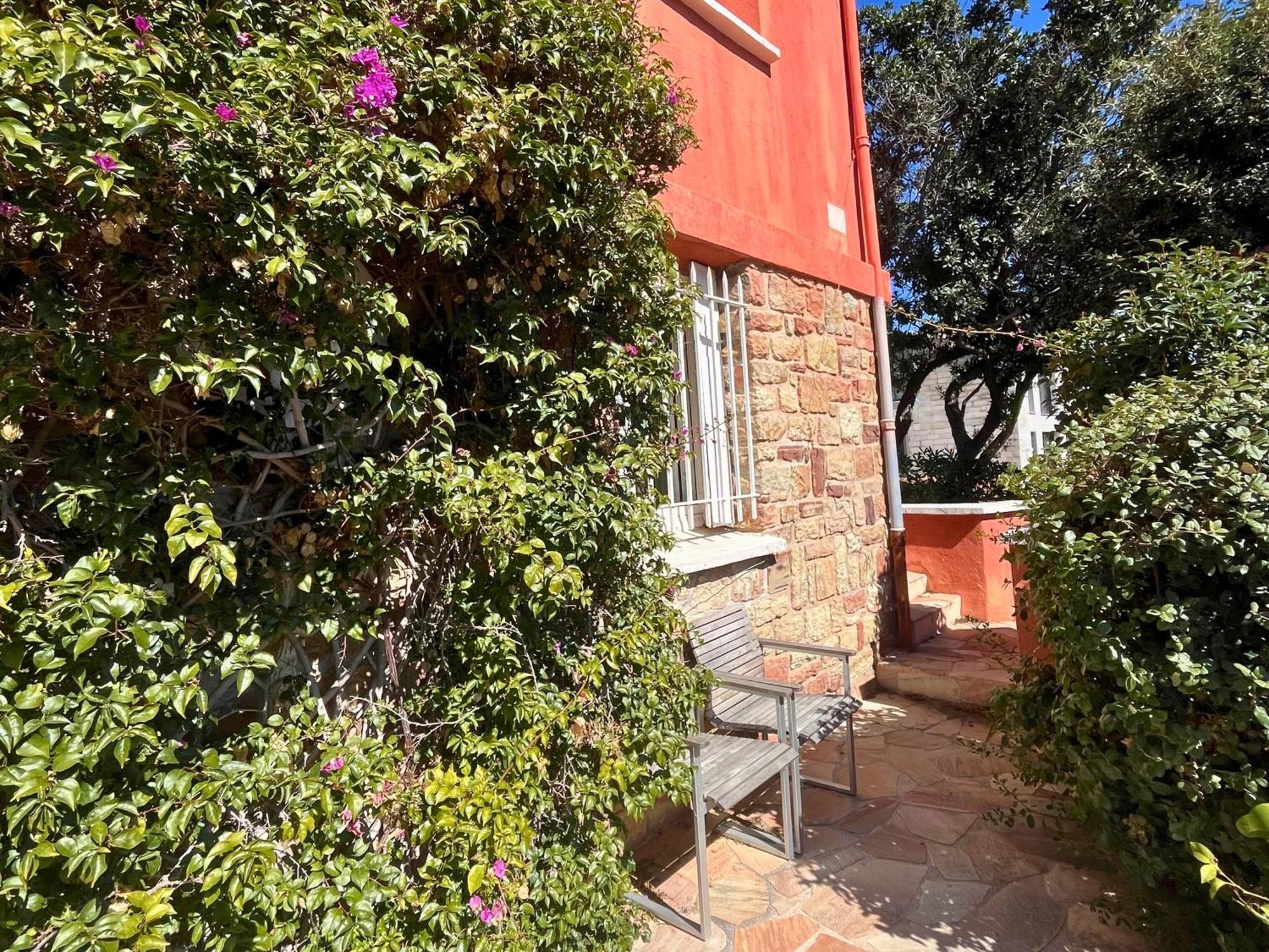 Bed and Breakfast Santa Margarita Saint-Raphaël Esterno foto